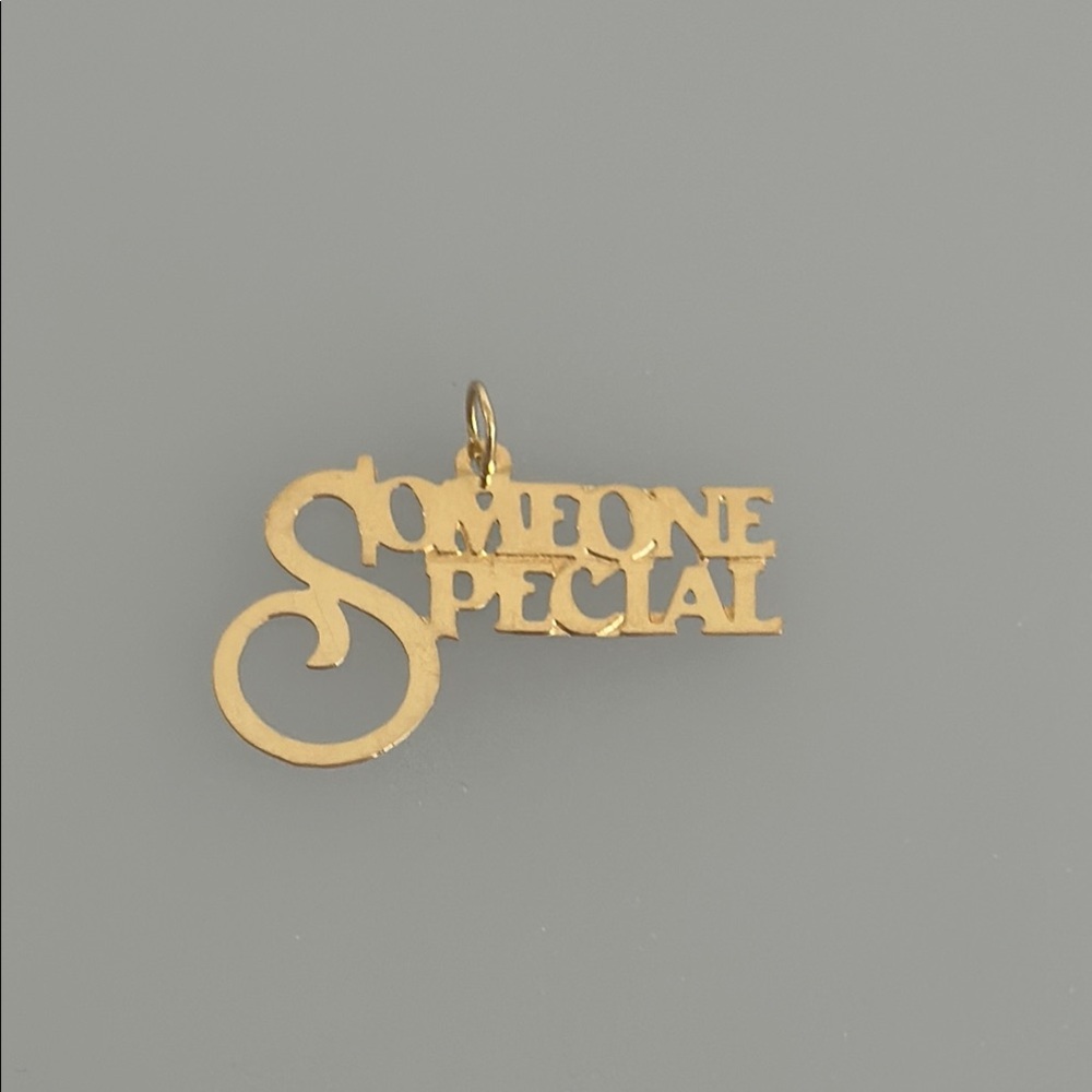 14k real solid Gold 'Someone Special' Pendant